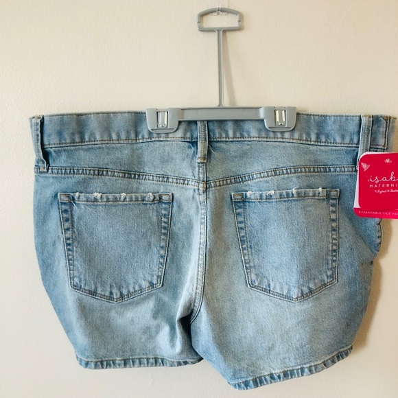 Maternity Shorts - Picture 2 of 3